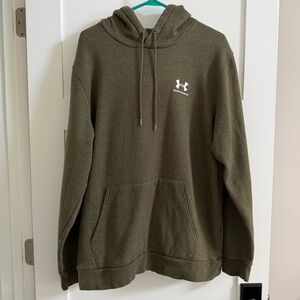NWOT Under Armour Essential Fleece Hoodie